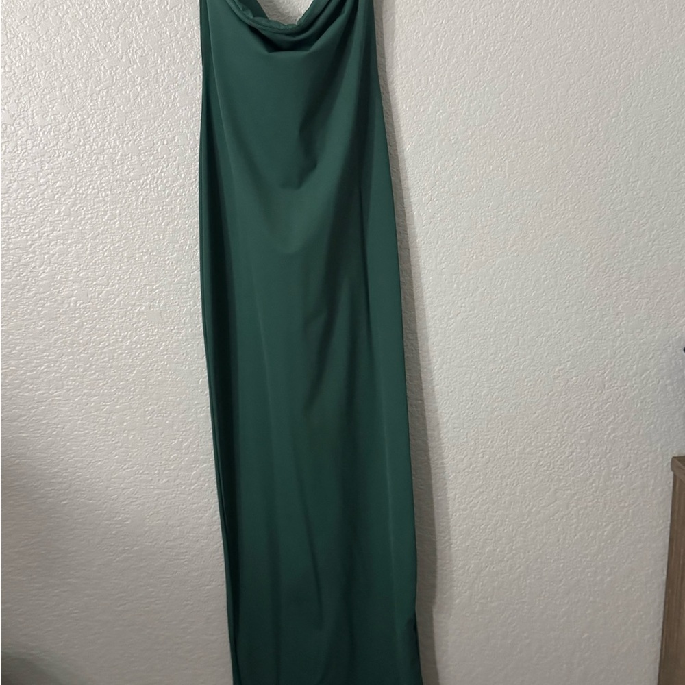 Forever 21 Green Cowl Neck Sleeveless Gown